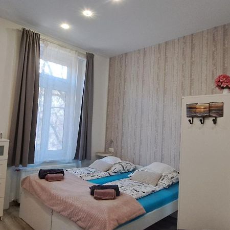 Pompar Belvarosi Apartman Szegedin Exterior foto