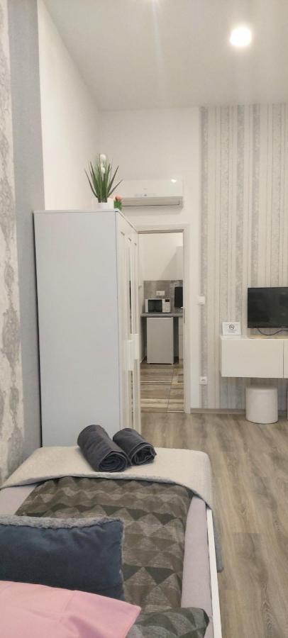 Pompar Belvarosi Apartman Szegedin Exterior foto