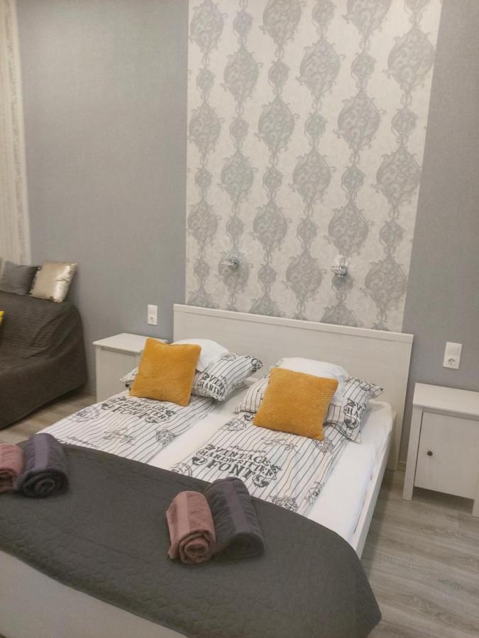 Pompar Belvarosi Apartman Szegedin Exterior foto