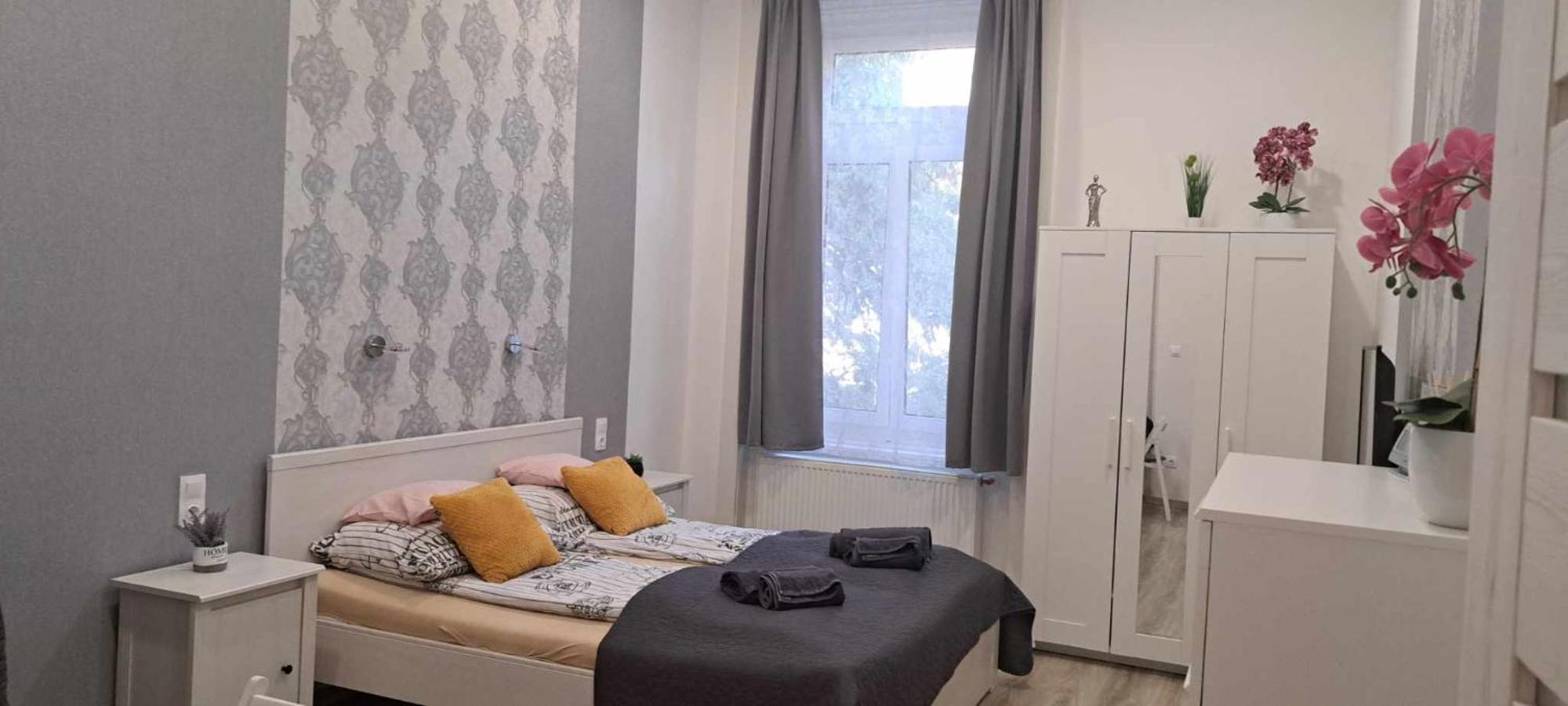 Pompar Belvarosi Apartman Szegedin Exterior foto