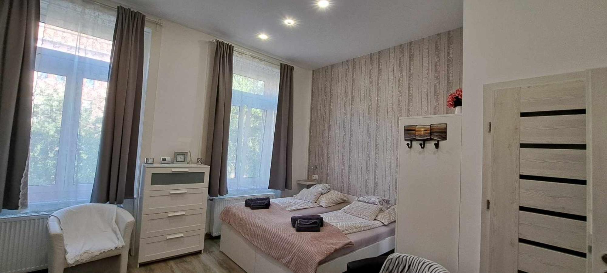 Pompar Belvarosi Apartman Szegedin Exterior foto